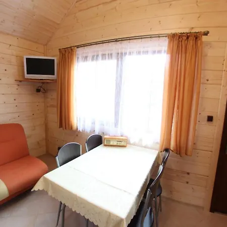 Zedan Osrodek Wypoczynowy *